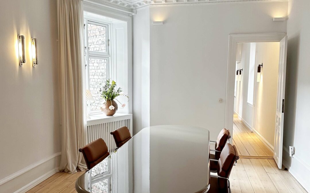 Dining table – Price upon request
